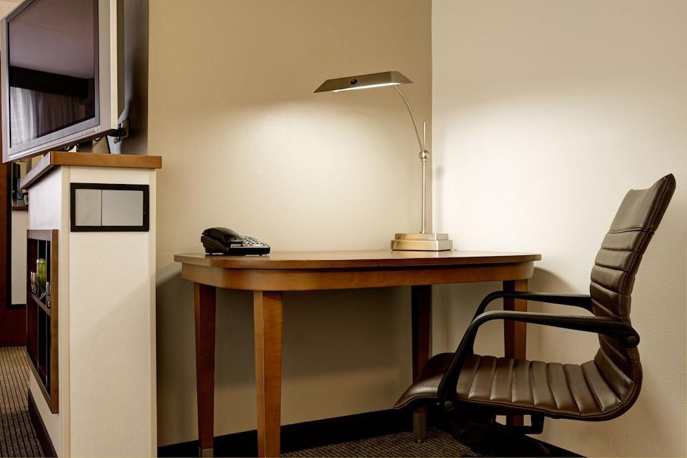 Hyatt Place Atlanta Airport South Экстерьер фото
